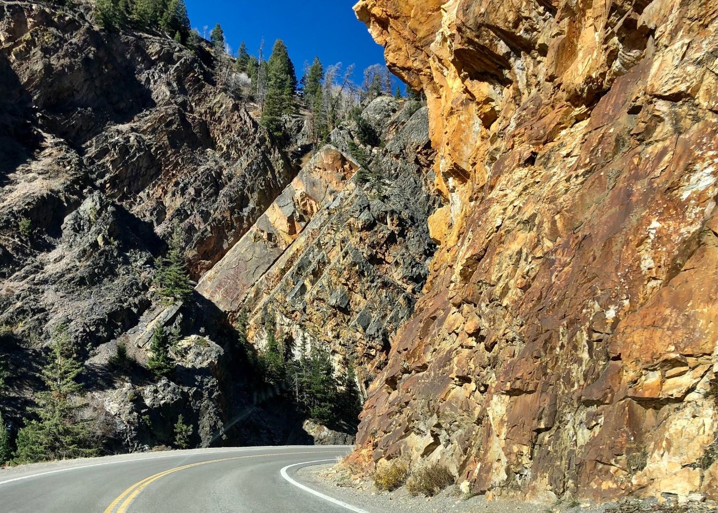 Дорога по каньону, Black Canyon of the Gunnison, Колорадо, США